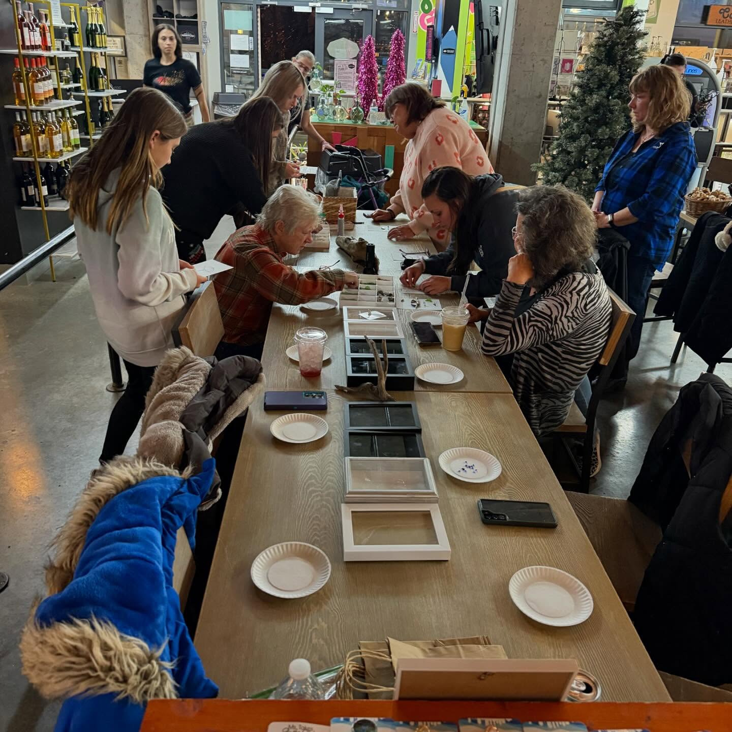 Make-and-Take Beach Glass Bird Art Valentine's Class (2/7 from 6-7:30 p.m.)